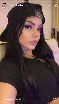 Bakışlarıyla Kıvılcımlar Saçan Mersin Yenişehir Escort