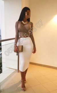 Bana Erdemli'nin Tatlısı Derler: Tanışın, 45 kg ve 156 cm'lik Zarif Zarafetle