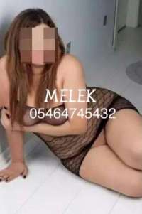 Büyüleyici Mezitli Escort Bayan: Işıltılı Güzellikler ve Lüks Vücutlar