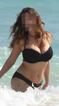 Erdemli Escort'da Rüya Gibi Bir Geceye Hazır Olun
