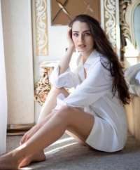 Erdemli'nin Çarpıcı Escort Bayanı Ile Tanışın: Benimle Farklı Bir Deneyime Hazır Olun!