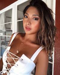 Mersin Yenişehir Escort Güzelleri Büyüleyen Bayan: Ayşe