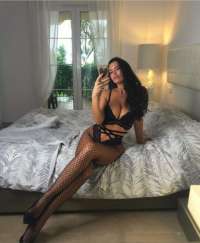 Mersin Yenişehir'deki Büyüleyici Escort Bayanla Büyülü Bir Gece
