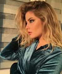 Mersin Yenişehir'deki Çekici ve Eşsiz Escort Leyla'nın Dünyasına Hoş Geldiniz