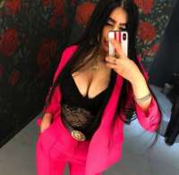 Mezitli Escort Bayan: Rüyalarınızın Kadını