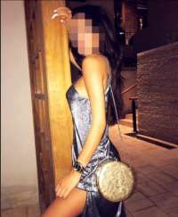 Mezitli Escort Bayan: Tarzınıza Üzülünü Işıldatan Güzellik