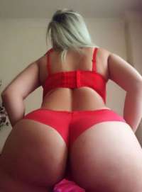 Mezitli Escort Bayan'da Benzersiz Bir Deneyim: İlgi Çekici, Provokatif ve Unutulmaz