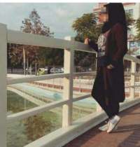 Mezitli Escort Bayanı Geceye Renk Katıyor