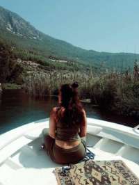 Mezitli'de Unutulmaz Anlar: Eşsiz Güzellikteki Escort Bayanı Tanıyın