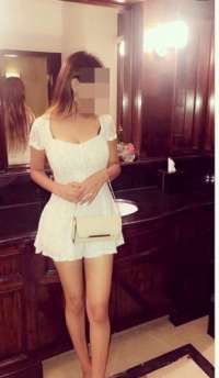 Yenişehir Escort - Mersin'in Büyüleyici Güzel: İnci