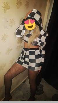 Zerafet ve Çekicilik Rüzgarı: Mezitli Escort Bayan
